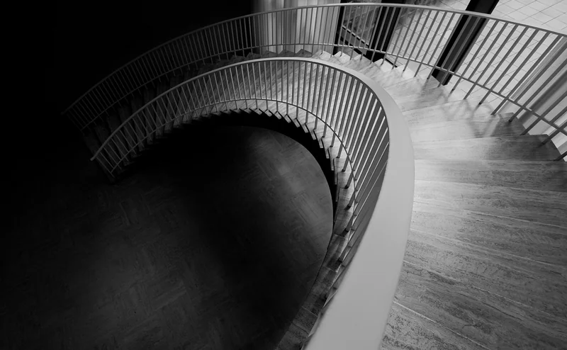 Strategy 3: Tiered and Freemium Models – The Art of the Upsell