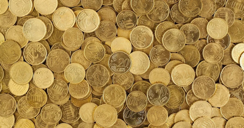 Free vs paid: what to use at each stage